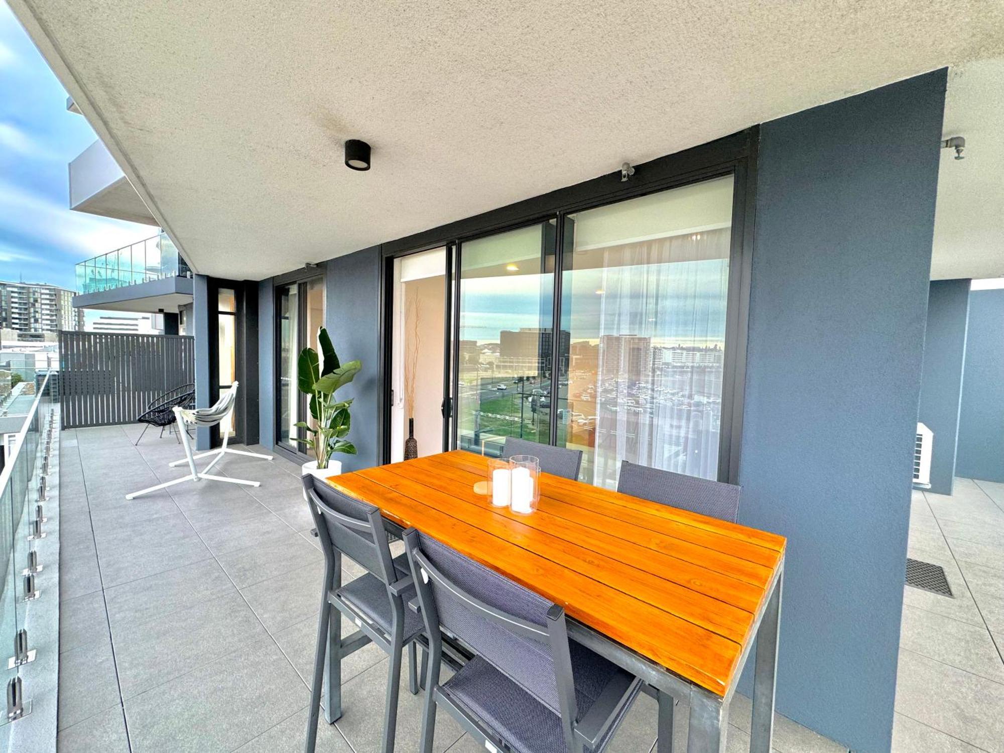 Harbour Towers, Newcastle'S Elite Apartment Stays, Free Parking & Tram Access Eksteriør billede
