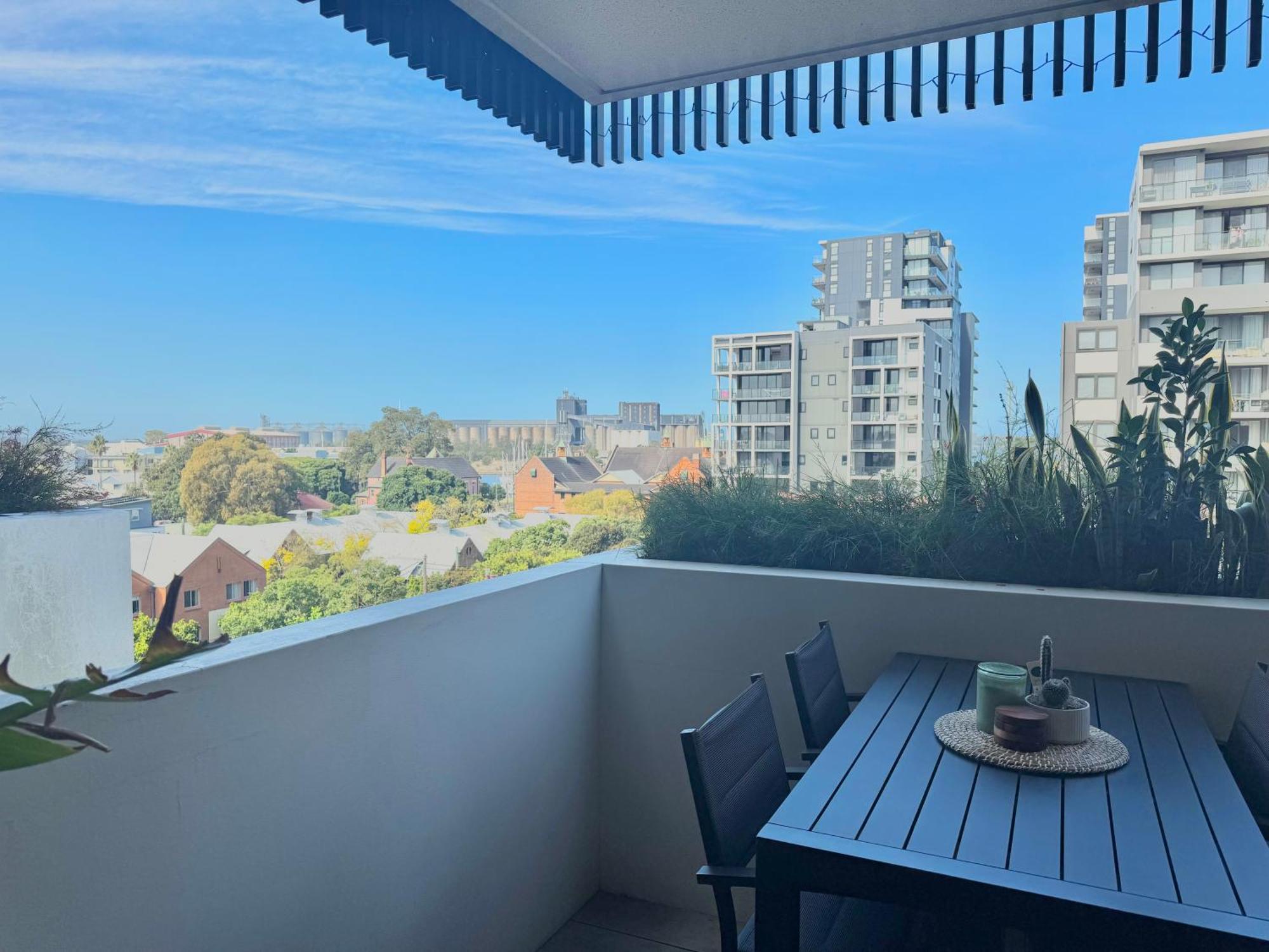 Harbour Towers, Newcastle'S Elite Apartment Stays, Free Parking & Tram Access Eksteriør billede